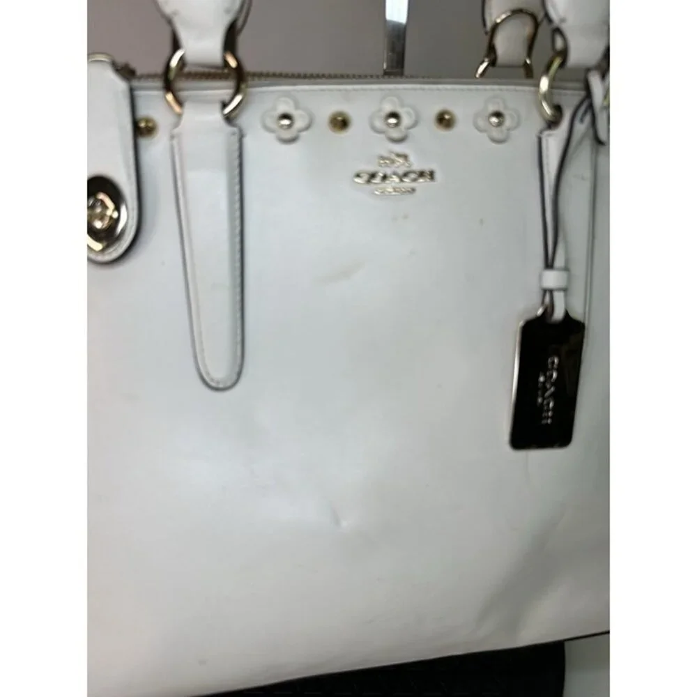 COACH 37400 Crosby Carryall Satchel Flower Rivet Leather White/ivory - Picture 5 of 12